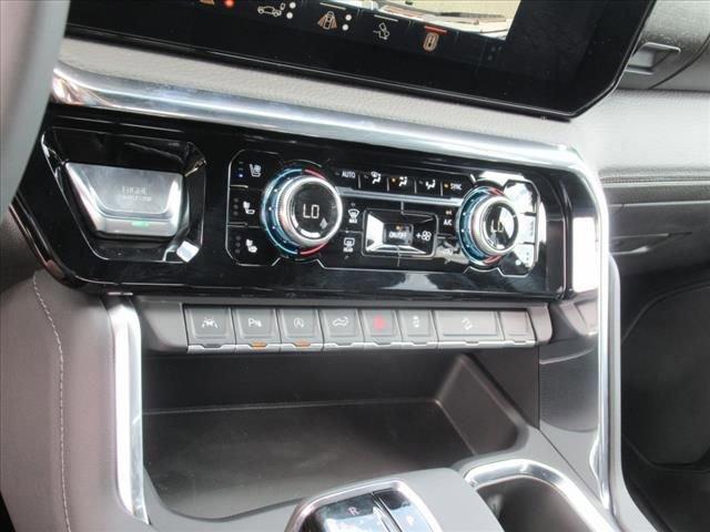 new 2025 GMC Sierra 1500 car, priced at $71,505