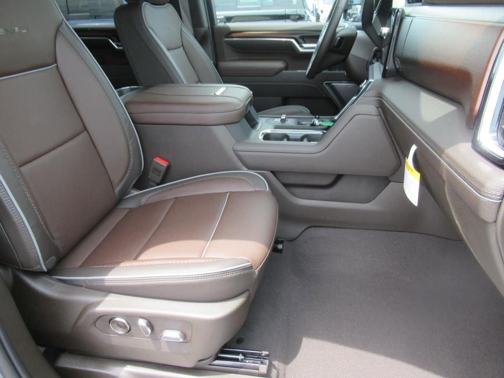 new 2025 GMC Sierra 2500 car, priced at $89,310