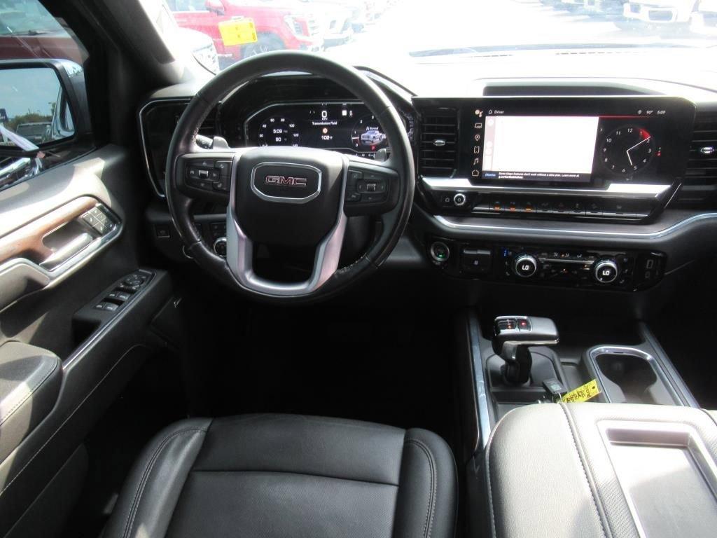 used 2022 GMC Sierra 1500 car, priced at $38,792