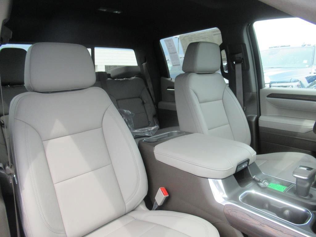 new 2025 GMC Sierra 1500 car, priced at $65,820