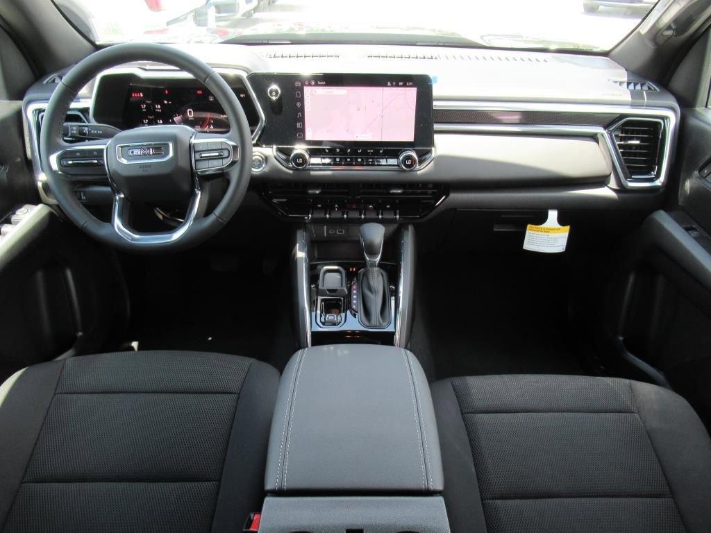 new 2025 GMC Canyon car, priced at $41,307