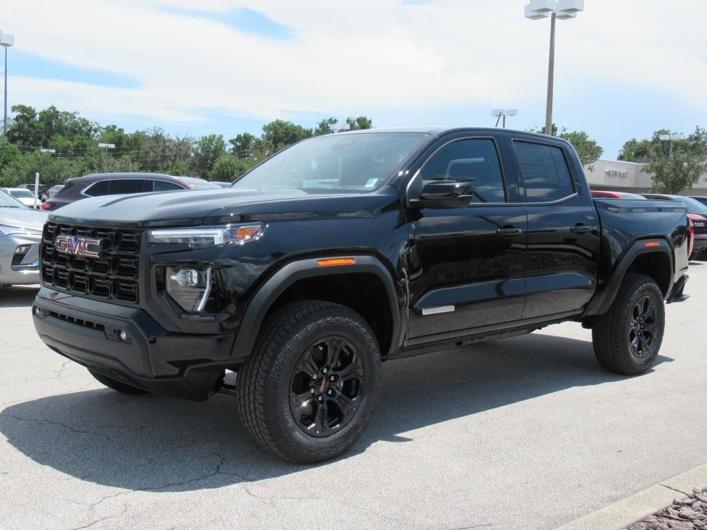 new 2025 GMC Canyon car, priced at $41,307