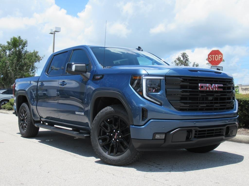 new 2025 GMC Sierra 1500 car, priced at $64,230