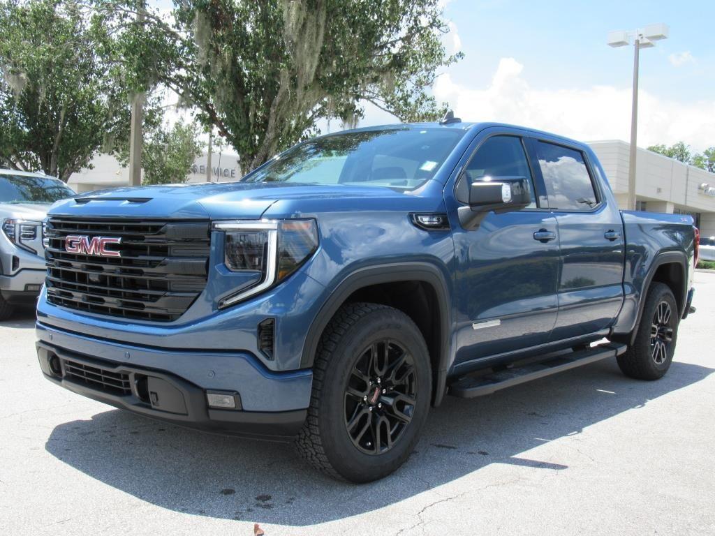 new 2025 GMC Sierra 1500 car, priced at $64,230