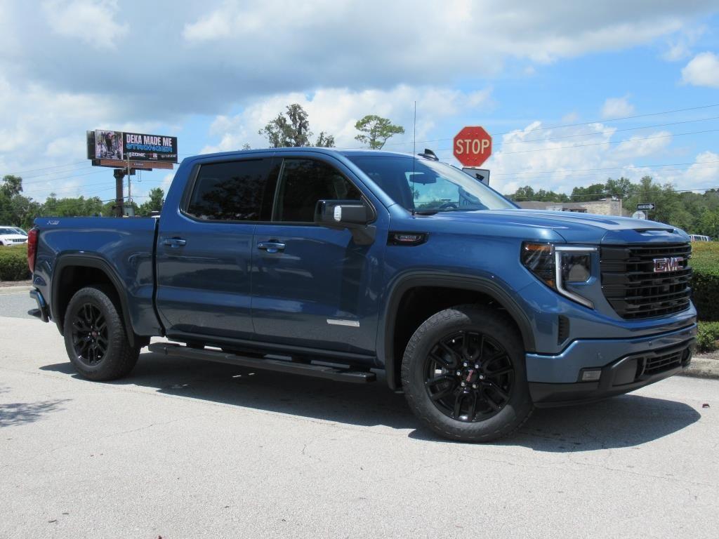 new 2025 GMC Sierra 1500 car, priced at $64,230