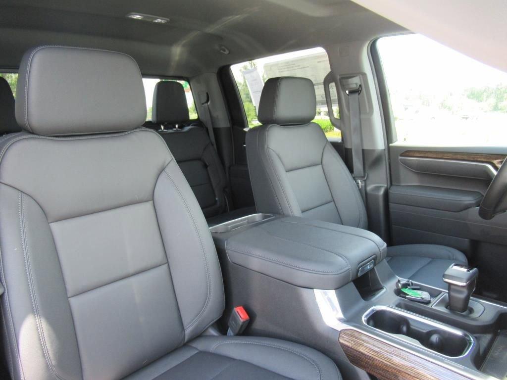 new 2025 GMC Sierra 1500 car, priced at $64,230