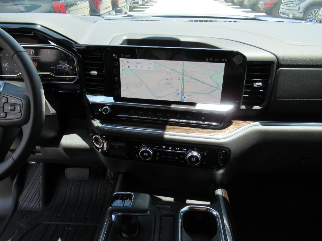 new 2025 GMC Sierra 1500 car, priced at $64,230