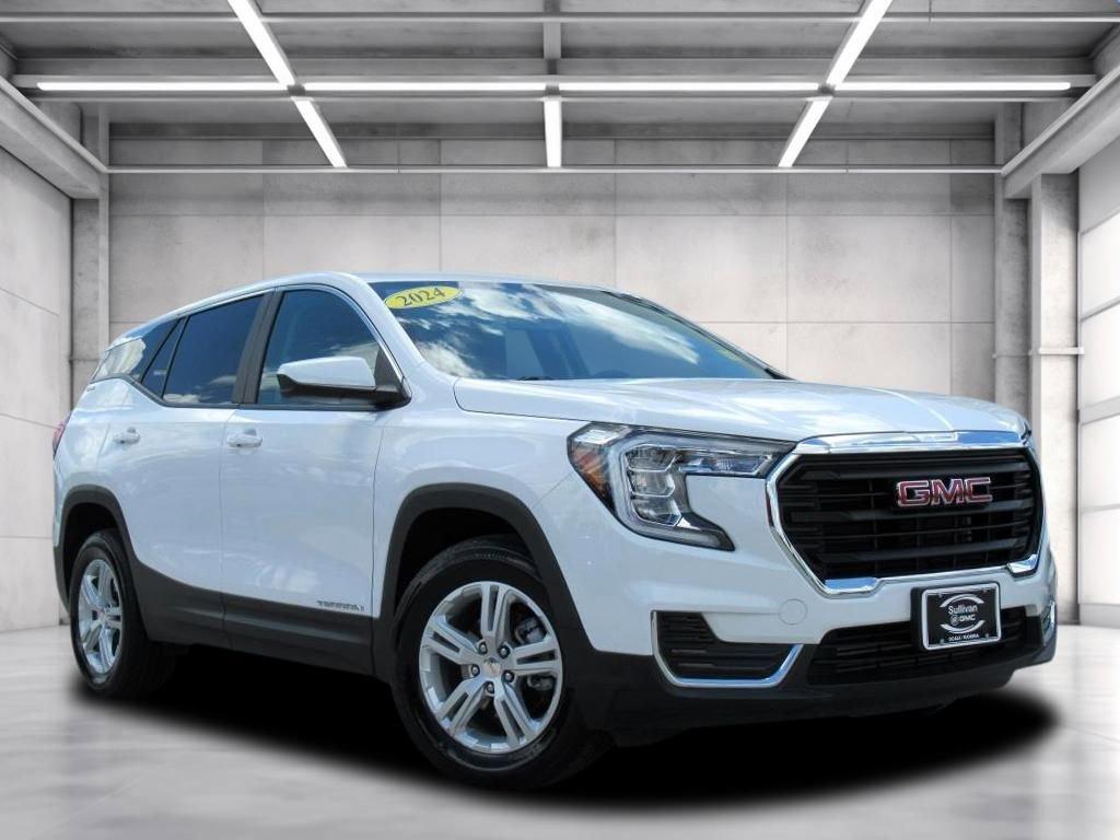 used 2024 GMC Terrain car, priced at $25,519