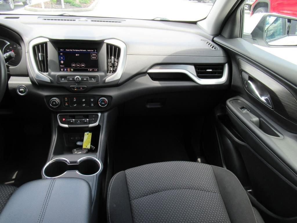used 2024 GMC Terrain car, priced at $25,519