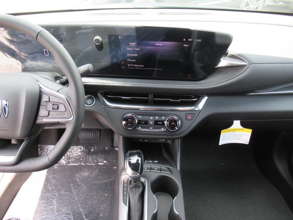 new 2025 Buick Envista car, priced at $27,875