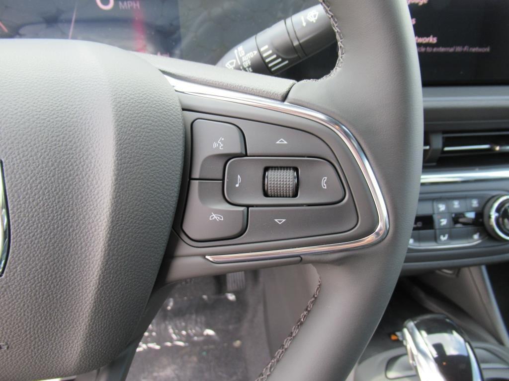 new 2025 Buick Envista car, priced at $27,875