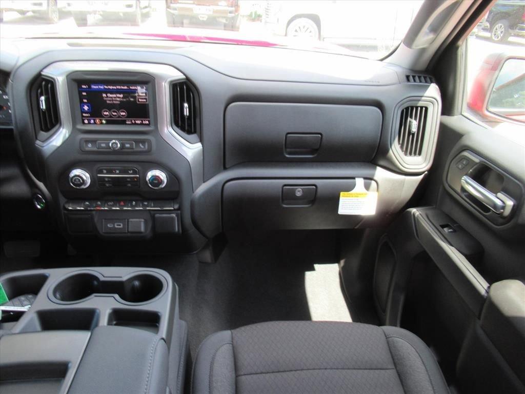 new 2026 GMC Sierra 1500 car, priced at $42,371