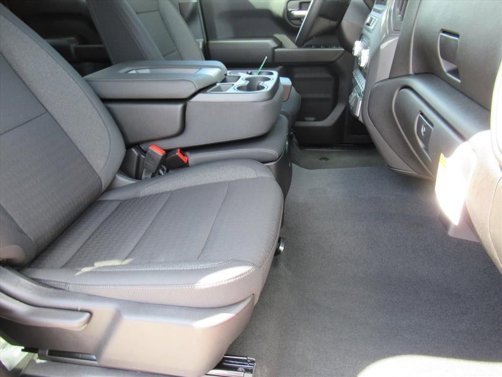 new 2026 GMC Sierra 1500 car, priced at $42,371