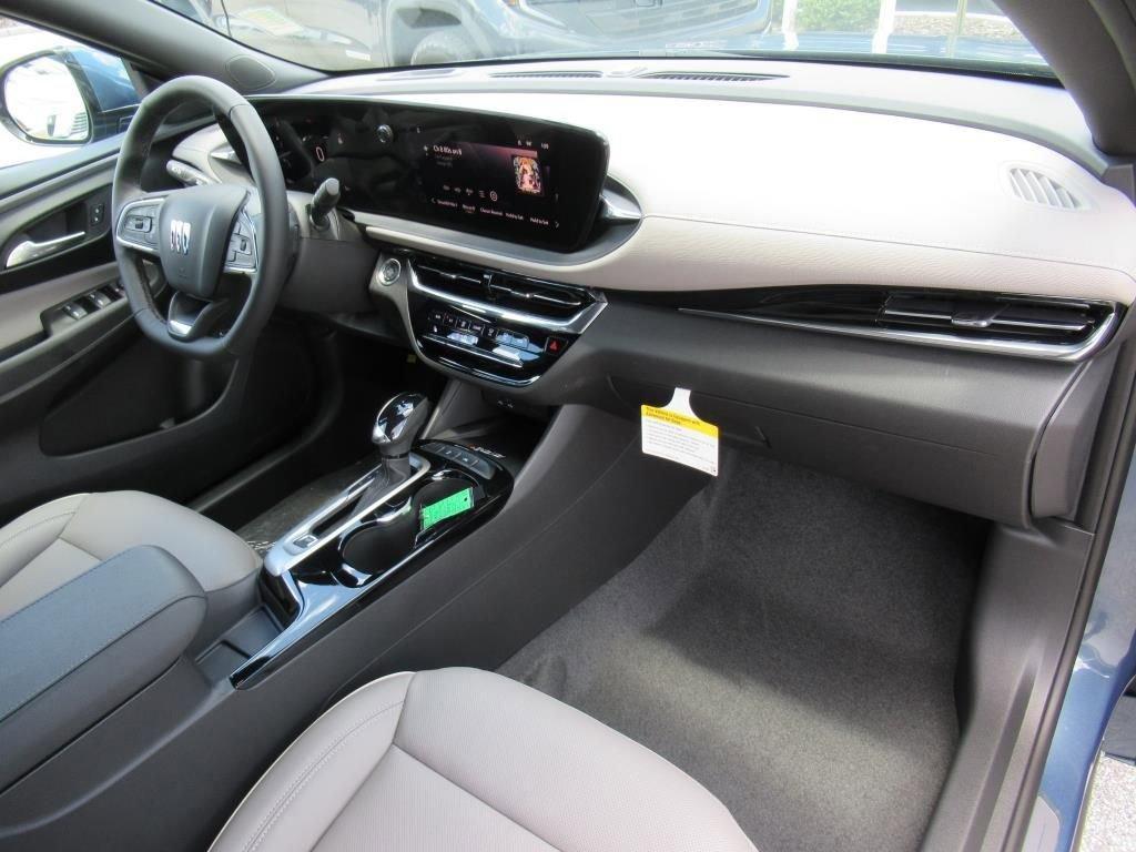 new 2025 Buick Envista car, priced at $31,585