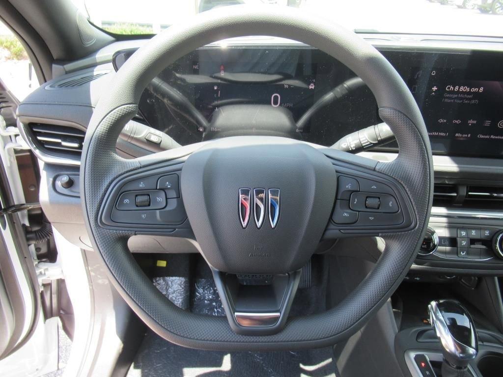 new 2025 Buick Envista car, priced at $25,790