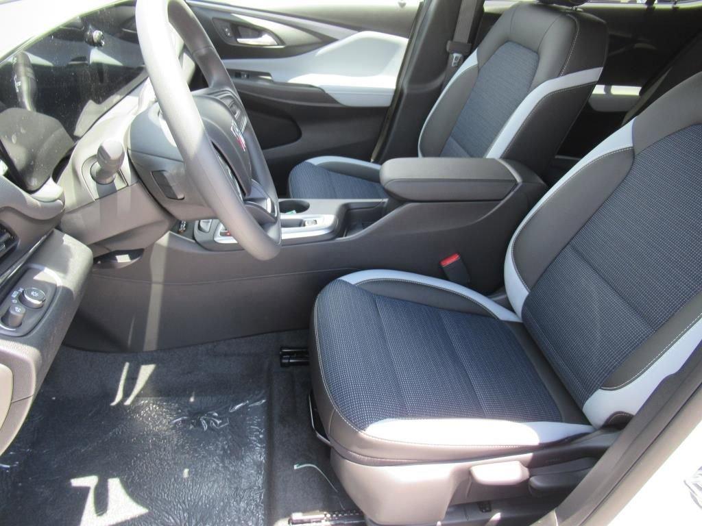 new 2025 Buick Envista car, priced at $25,790