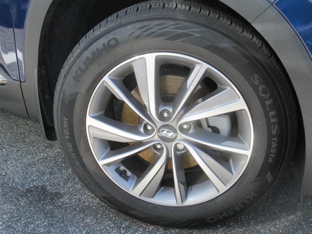 used 2020 Hyundai Santa Fe car, priced at $23,494