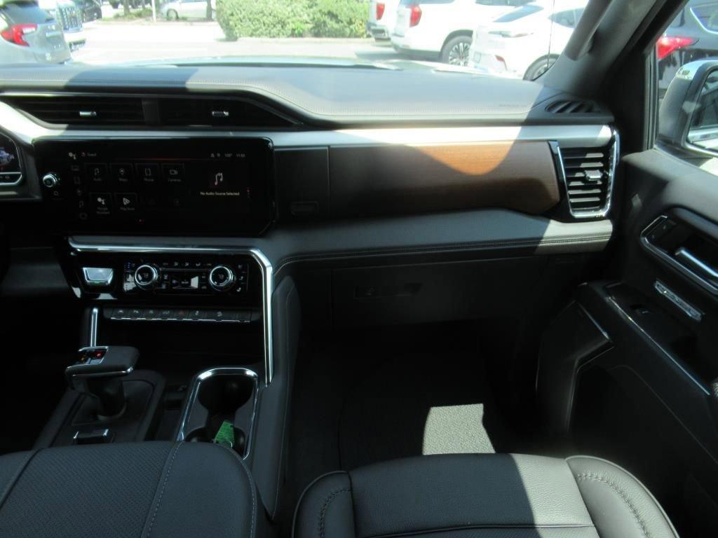 new 2025 GMC Sierra 1500 car, priced at $72,300