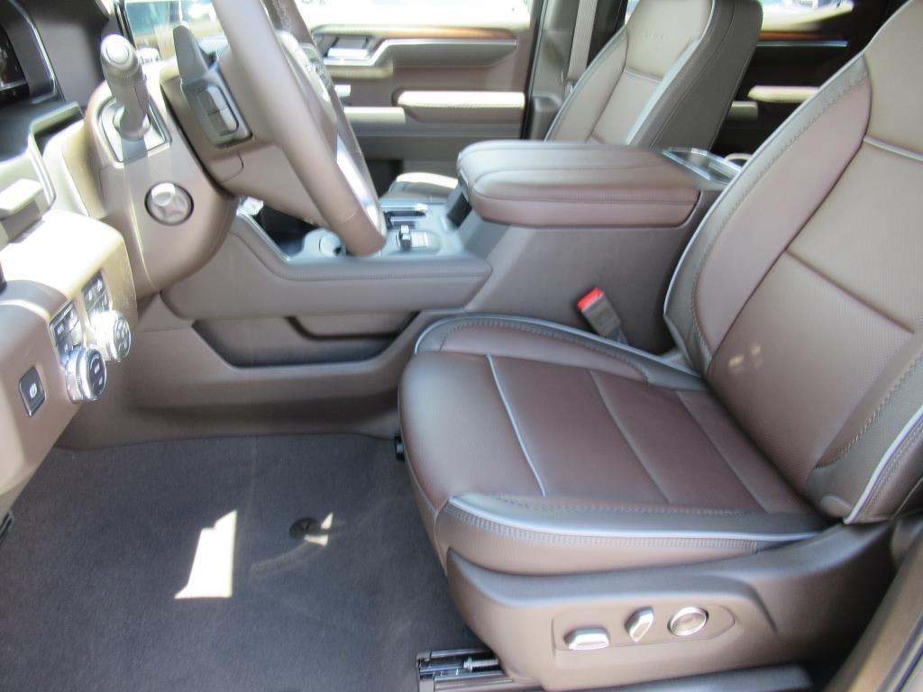 new 2025 GMC Sierra 1500 car, priced at $75,445