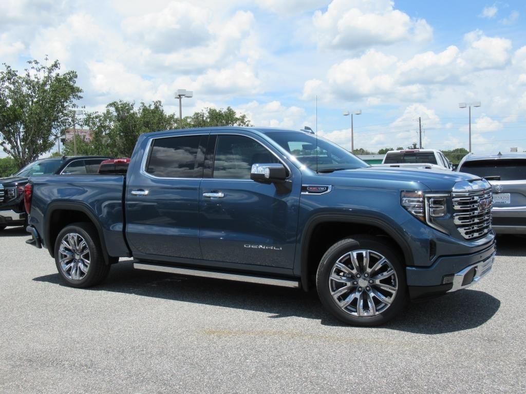 new 2025 GMC Sierra 1500 car, priced at $75,445