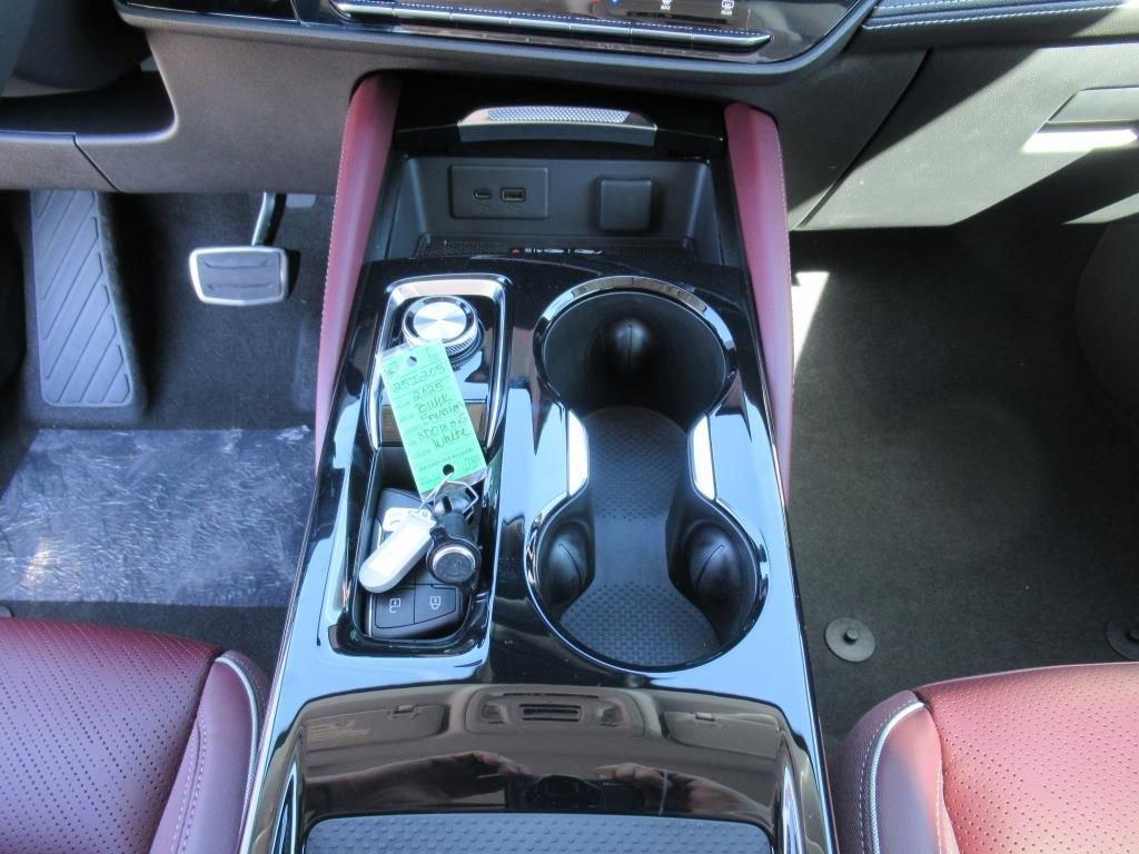 used 2025 Buick Envision car, priced at $41,333