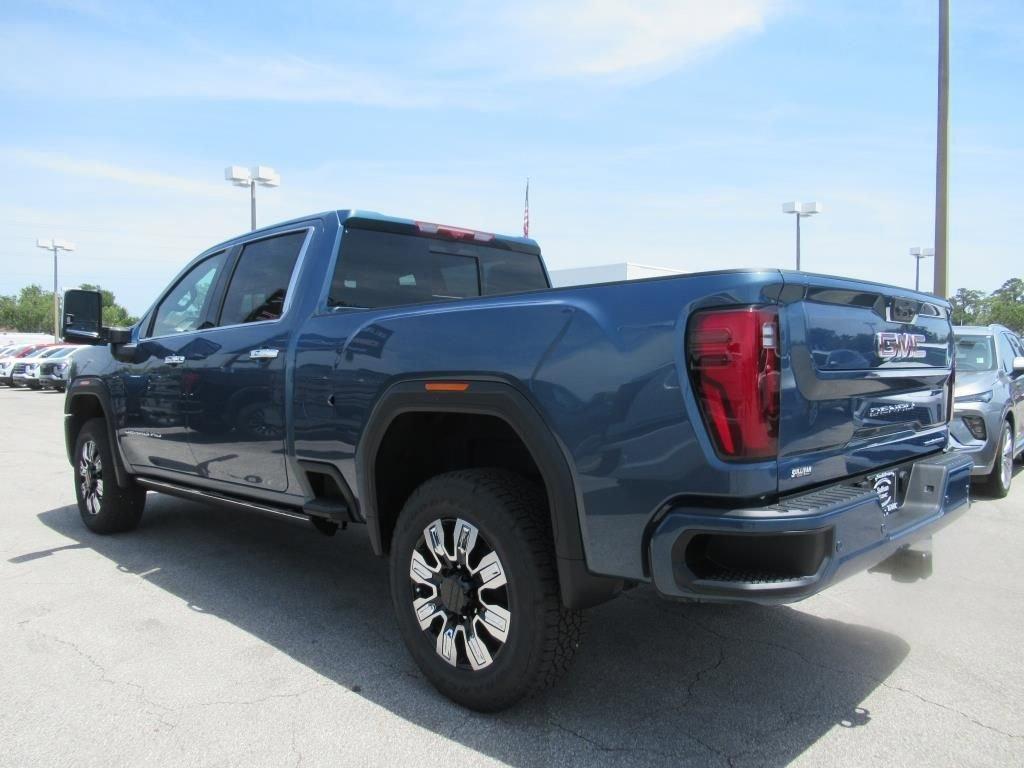 new 2025 GMC Sierra 2500 car, priced at $90,305