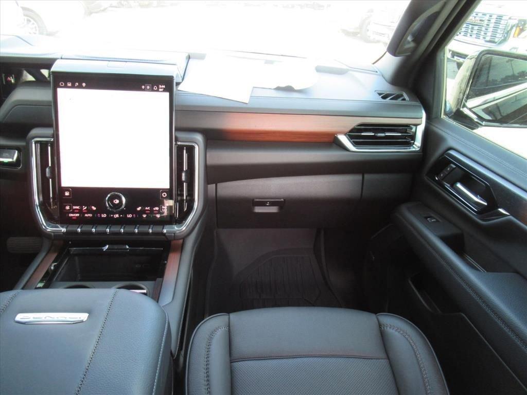 used 2025 GMC Yukon car, priced at $83,495