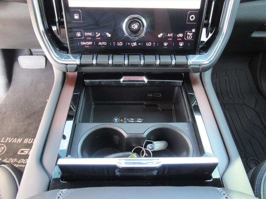 used 2025 GMC Yukon car, priced at $83,495