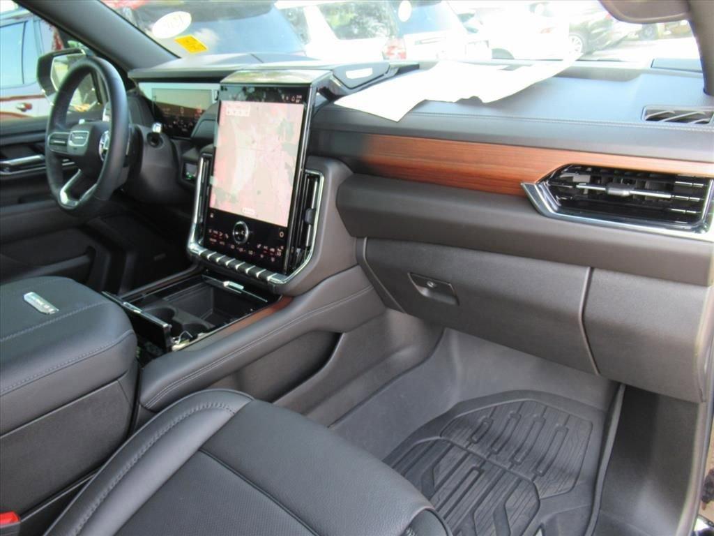 used 2025 GMC Yukon car, priced at $83,495