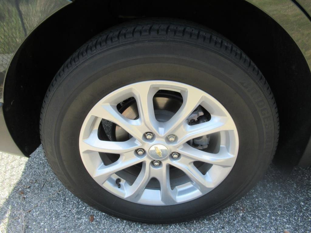 used 2020 Chevrolet Equinox car, priced at $21,995