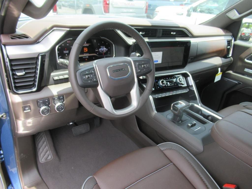 new 2025 GMC Sierra 1500 car, priced at $71,755