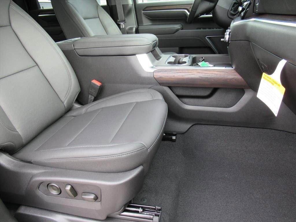 new 2026 GMC Sierra 2500 car, priced at $74,935