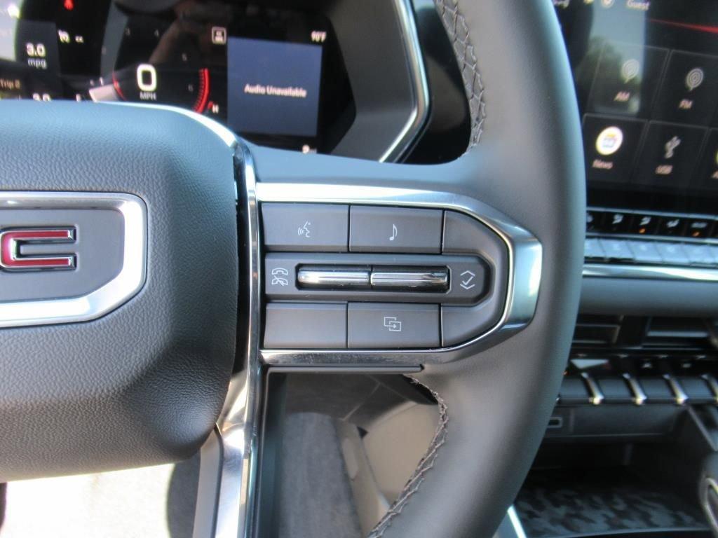 new 2025 GMC Canyon car, priced at $42,080
