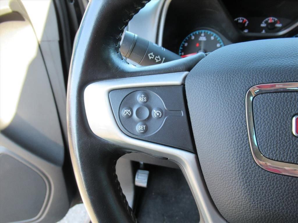 used 2022 GMC Canyon car, priced at $24,500