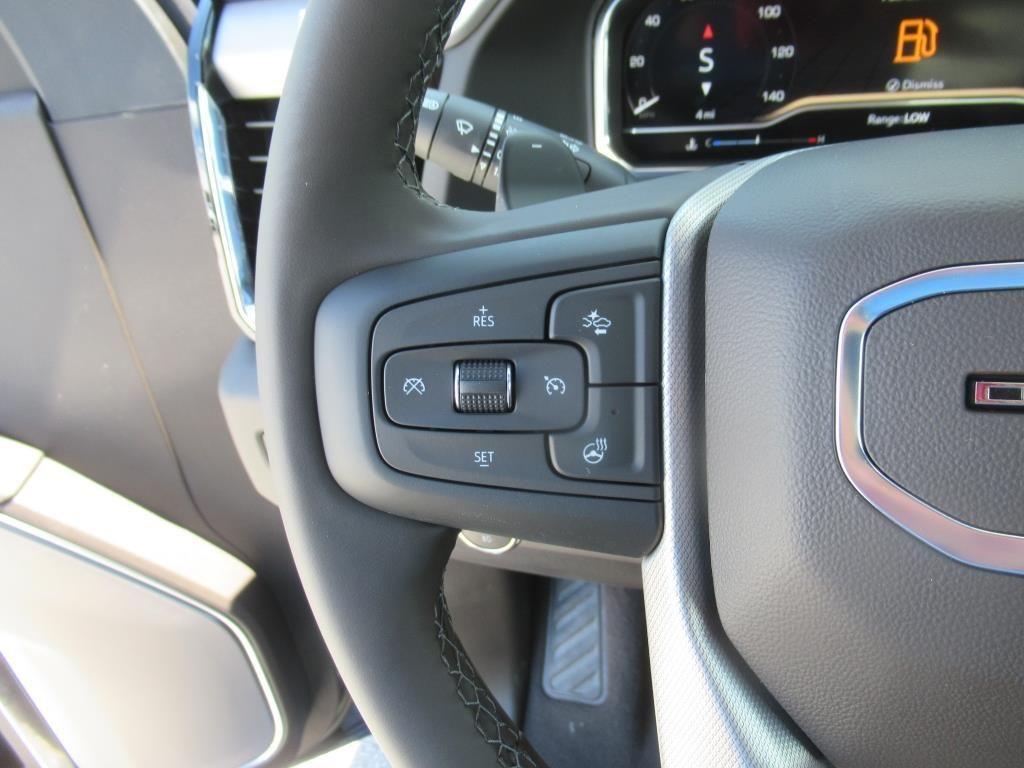new 2025 GMC Sierra 1500 car, priced at $71,705