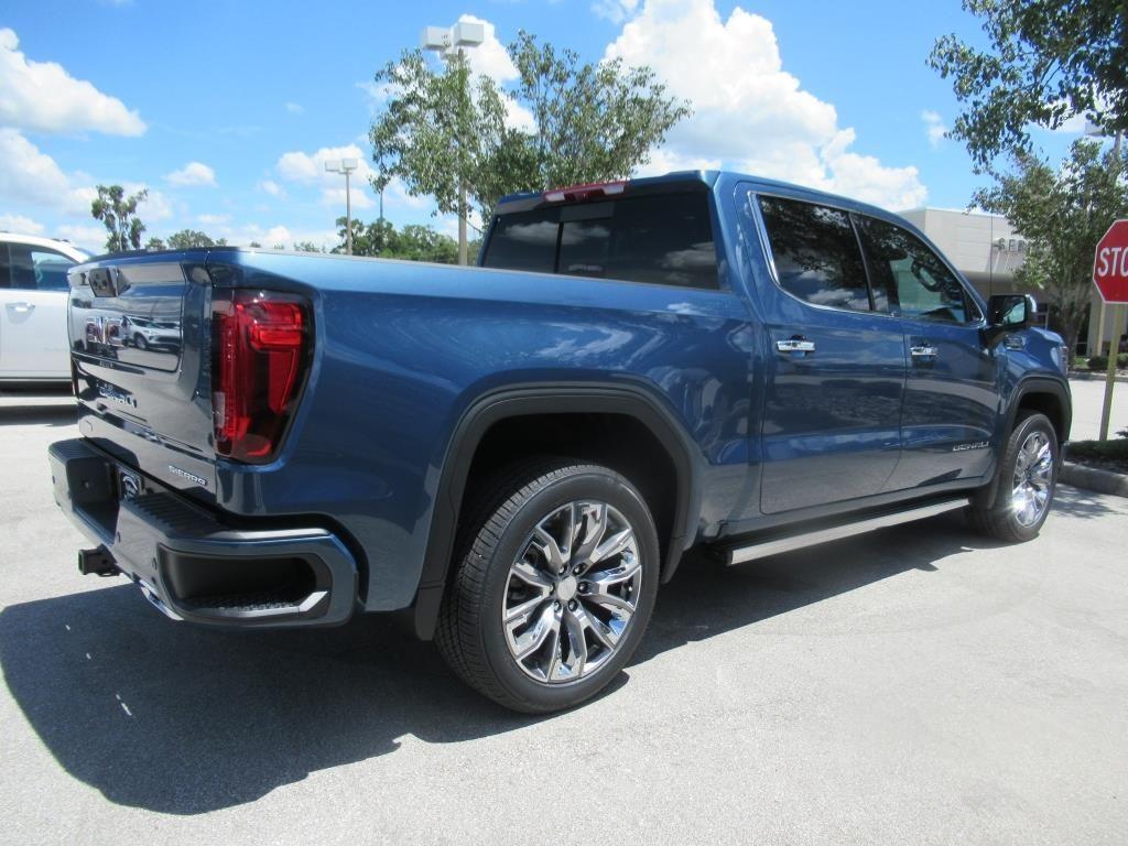 new 2025 GMC Sierra 1500 car, priced at $71,705