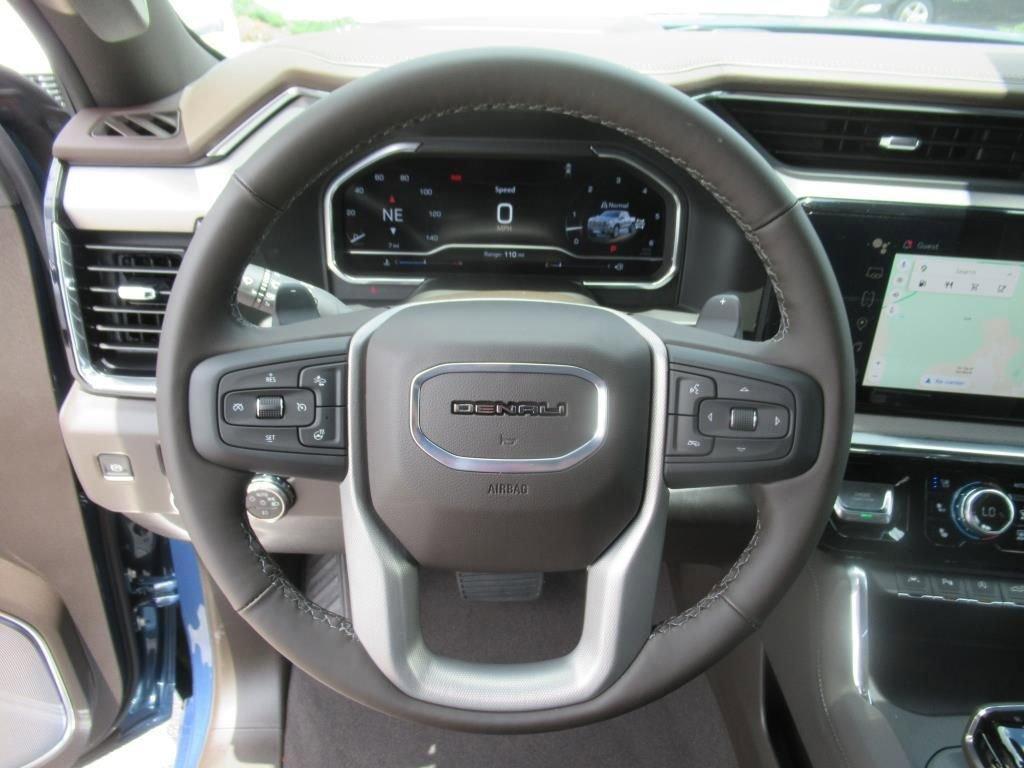 new 2025 GMC Sierra 1500 car, priced at $71,705