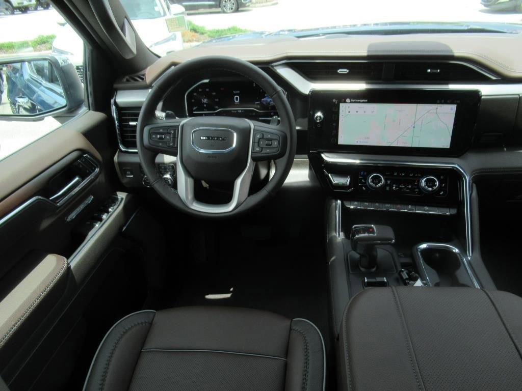 new 2025 GMC Sierra 1500 car, priced at $71,705