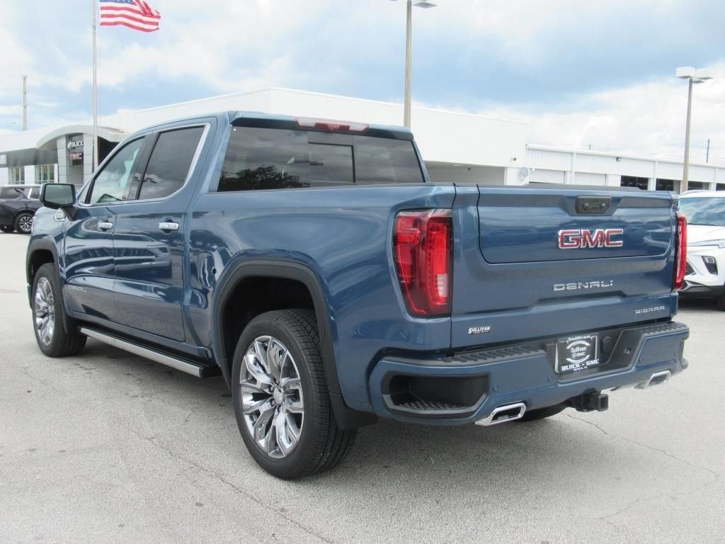 new 2025 GMC Sierra 1500 car, priced at $71,705