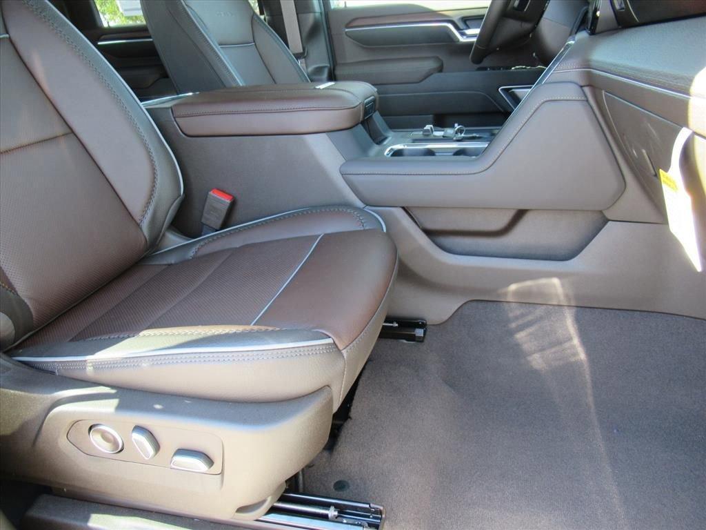 new 2026 GMC Sierra 2500 car, priced at $93,105