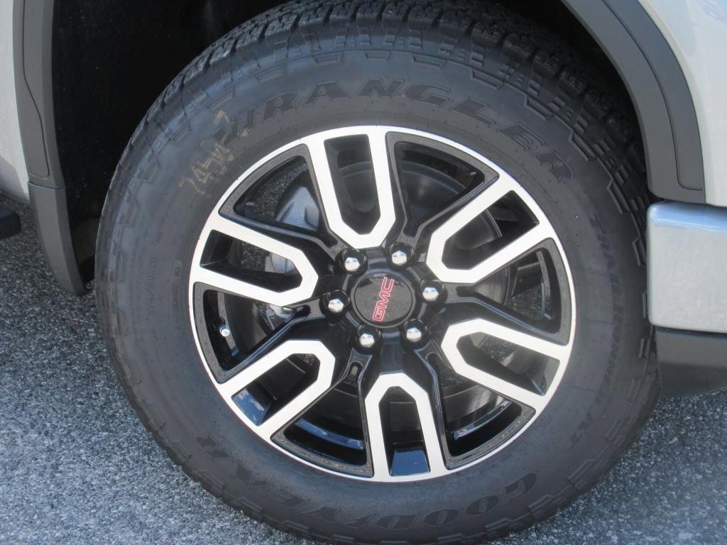 new 2025 GMC Sierra 1500 car, priced at $72,250