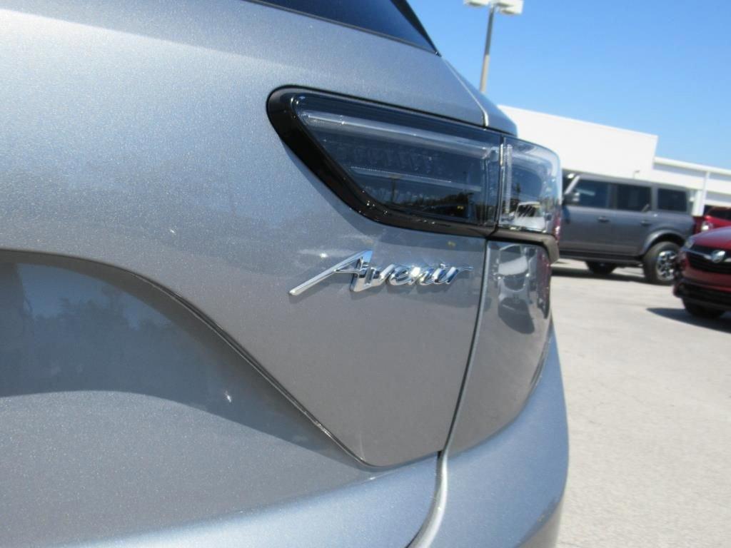 new 2025 Buick Envision car, priced at $46,459