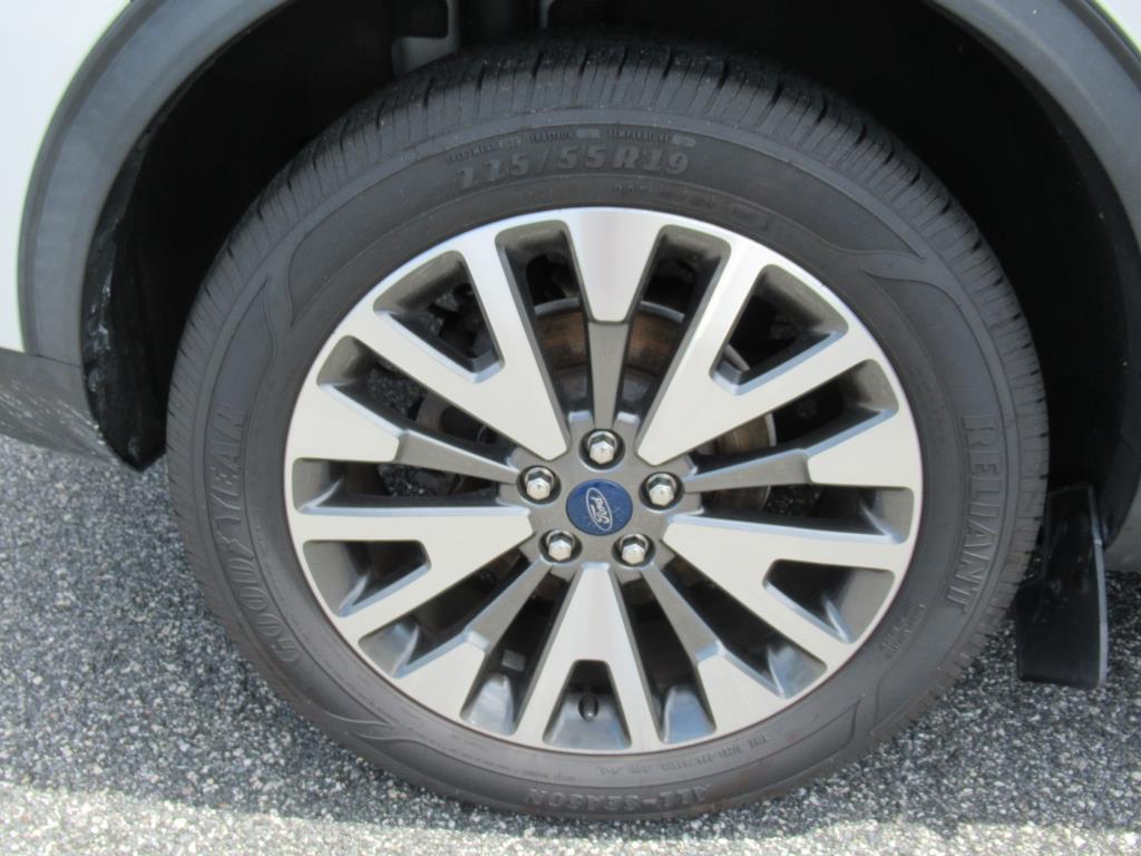 used 2020 Ford Escape car, priced at $19,264