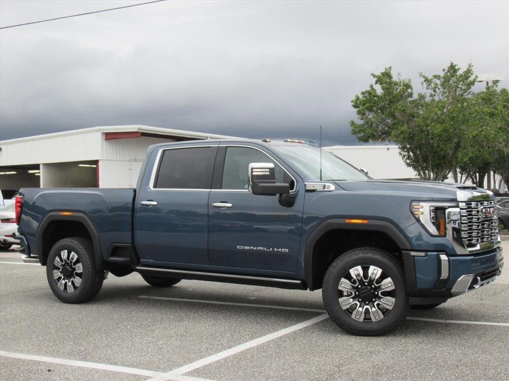 new 2026 GMC Sierra 2500 car, priced at $81,010