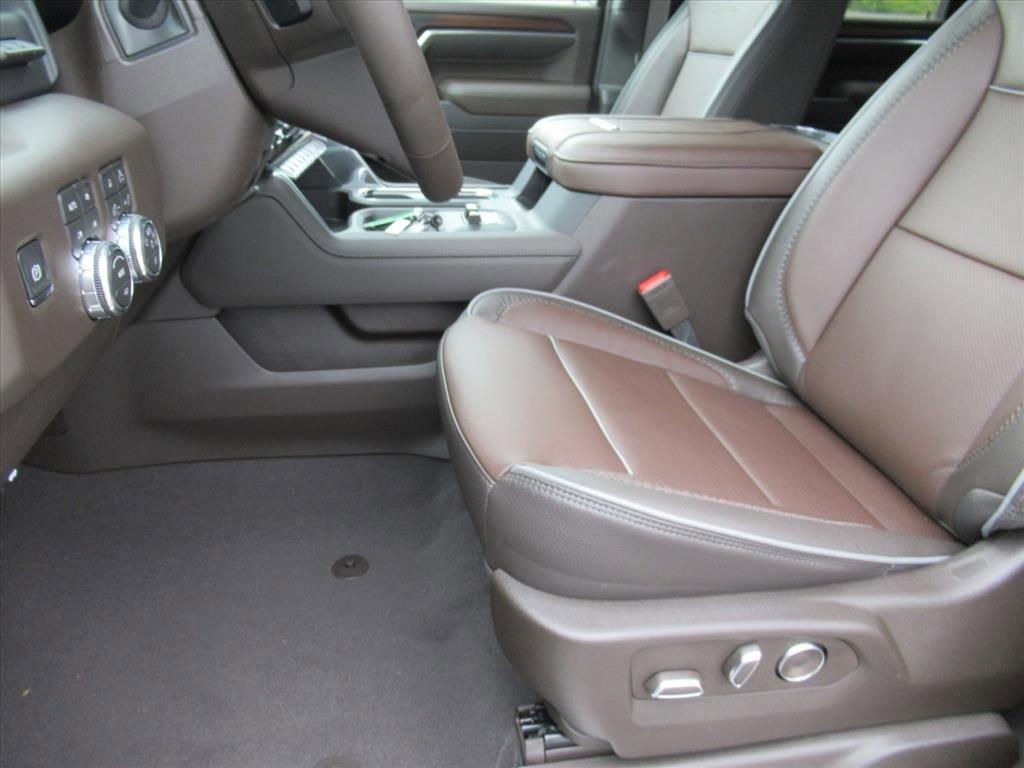 new 2026 GMC Sierra 2500 car, priced at $81,010