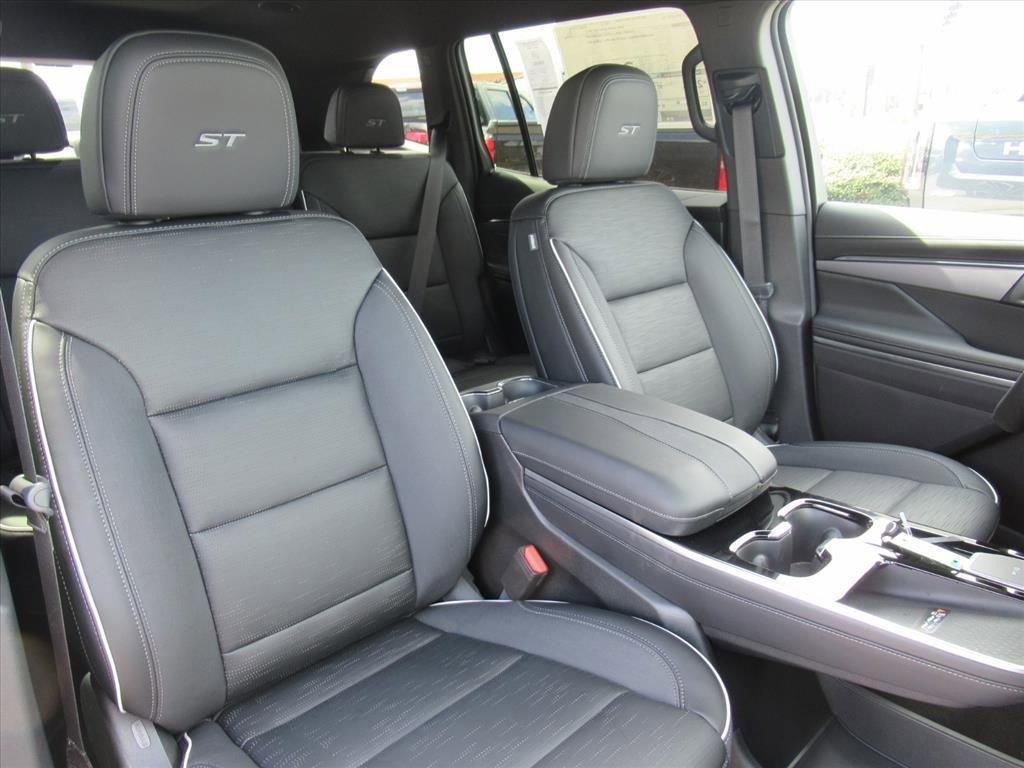 new 2026 Buick Enclave car, priced at $53,805