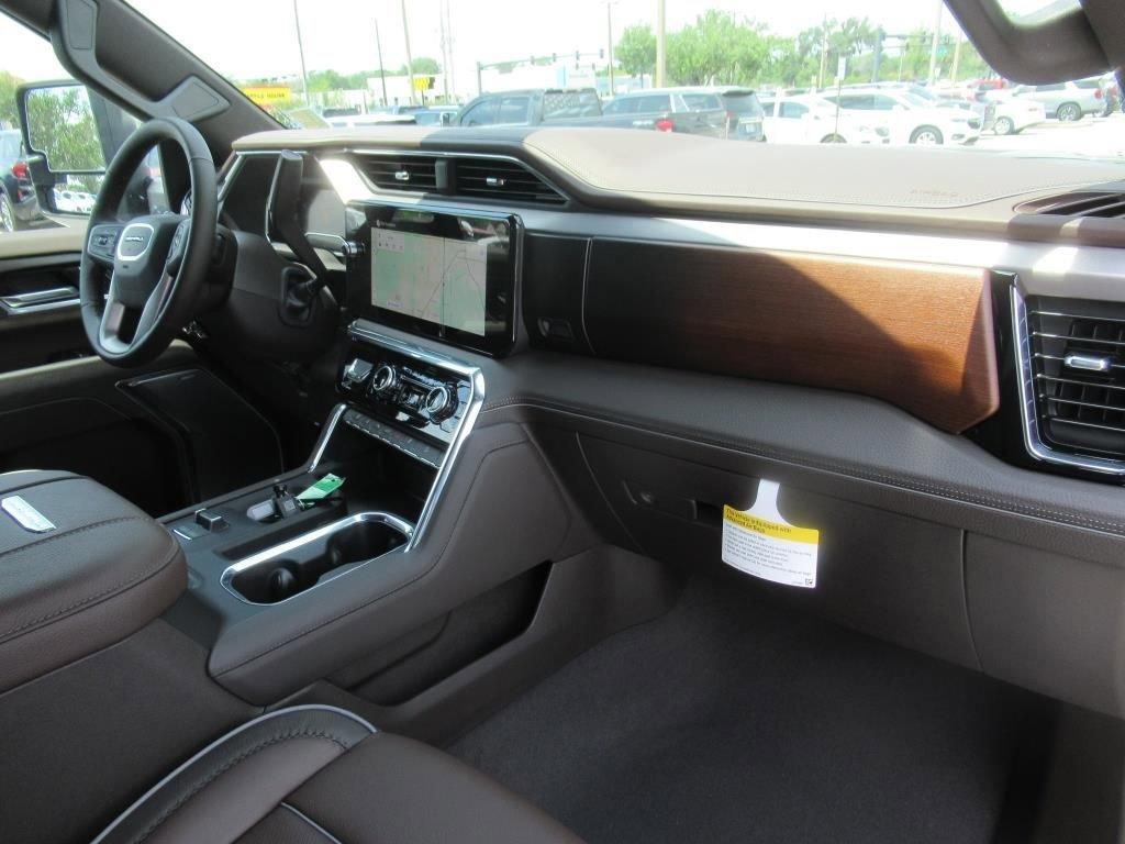 new 2025 GMC Sierra 2500 car, priced at $84,124