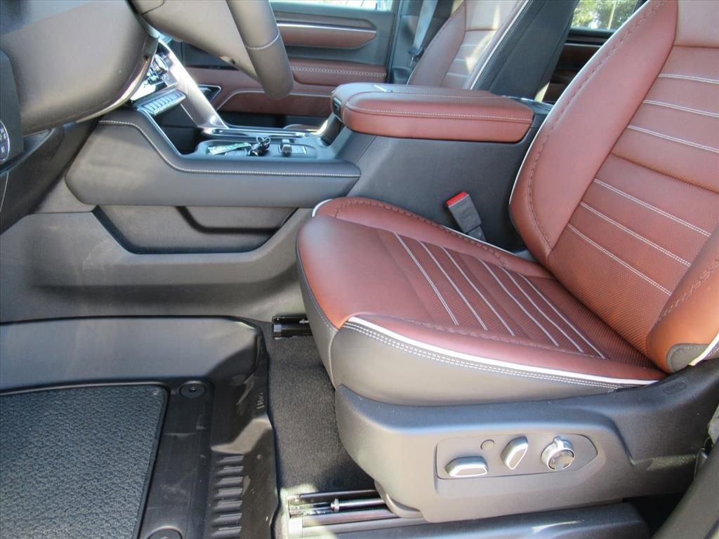 new 2026 GMC Sierra 2500 car, priced at $98,660