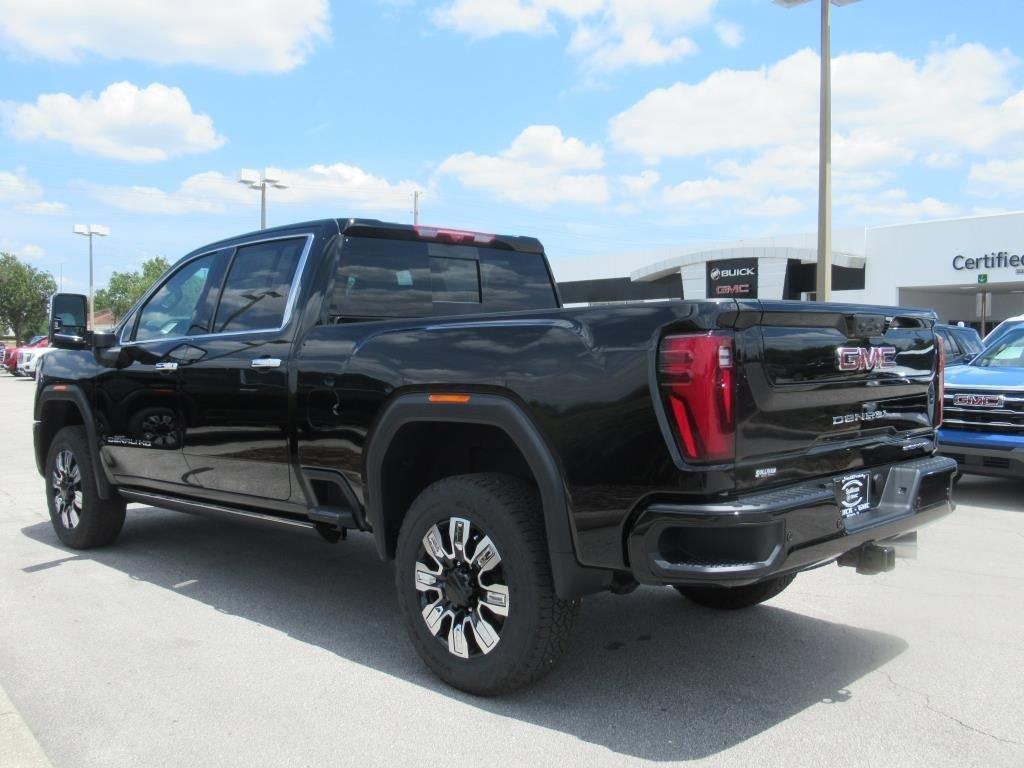 new 2025 GMC Sierra 2500 car, priced at $88,800