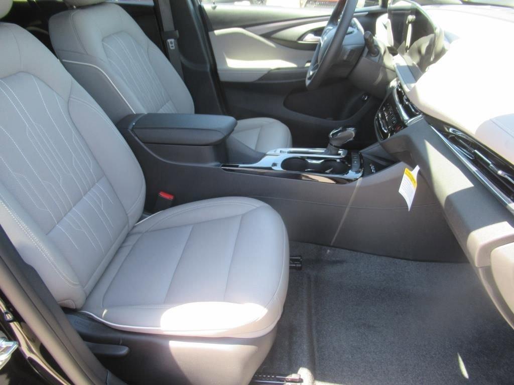 new 2025 Buick Envista car, priced at $31,585